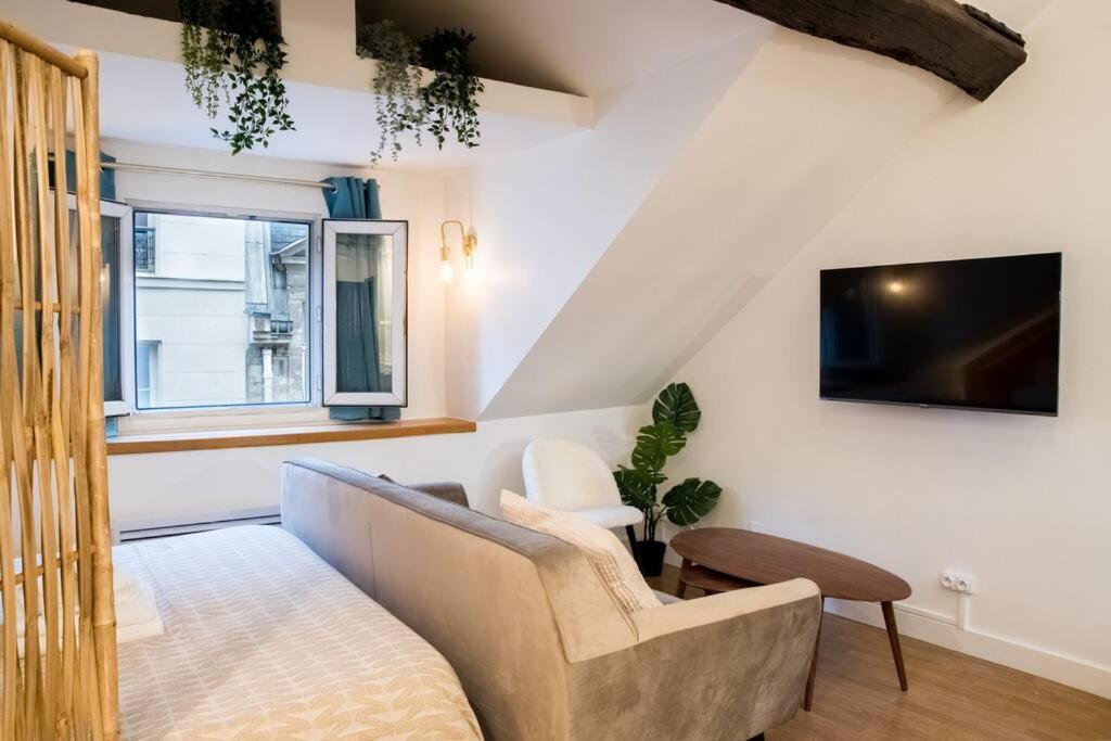 Spacious Studio In Paris Hyper Center - Smart Tv & Wifi - 4P Buitenkant foto